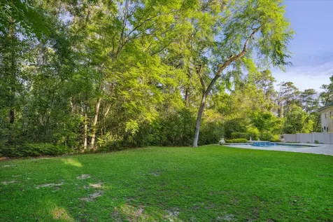 608 Little John Lane Houston TX 77024