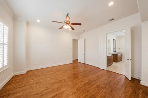 5606 Cohn Terrace Lane Houston TX 77007
