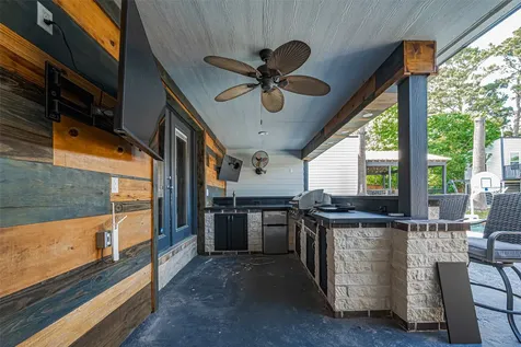 218 Beaumont Drive Magnolia TX 77354