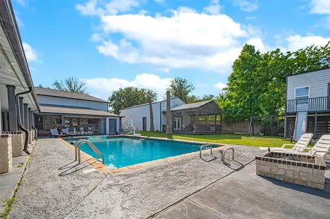 218 Beaumont Drive Magnolia TX 77354
