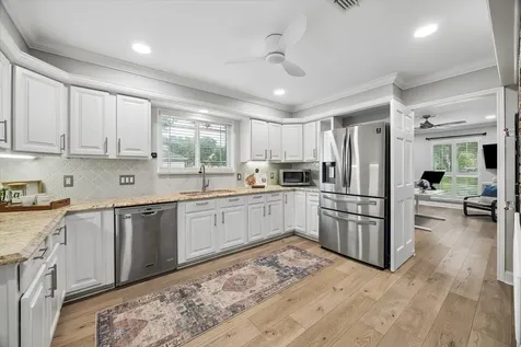 2931 Triway Lane Houston TX 77043