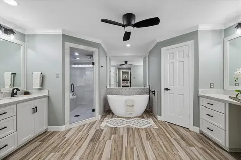 2931 Triway Lane Houston TX 77043