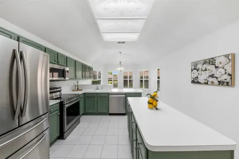 706 Rosefield Court Pearland TX 77584