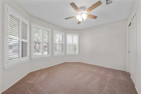 706 Rosefield Court Pearland TX 77584