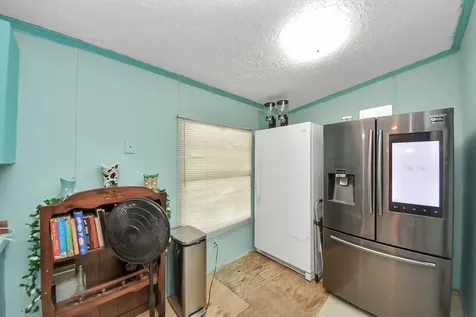 1240 Oliver Lane Cleveland TX 77328