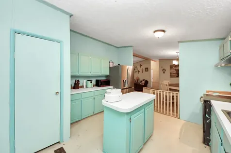 1240 Oliver Lane Cleveland TX 77328