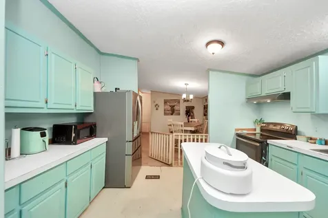 1240 Oliver Lane Cleveland TX 77328