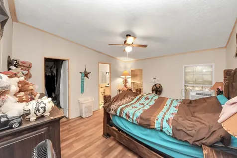 1240 Oliver Lane Cleveland TX 77328