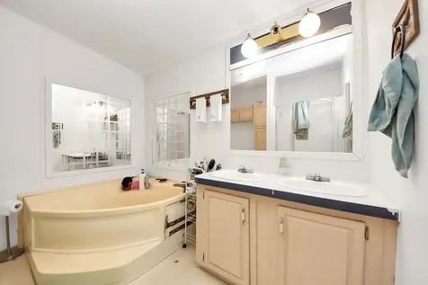 1240 Oliver Lane Cleveland TX 77328