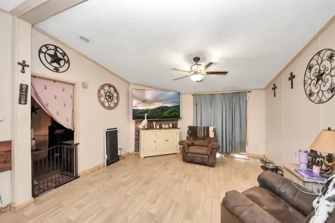 1240 Oliver Lane Cleveland TX 77328
