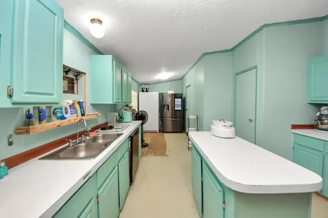 1240 Oliver Lane Cleveland TX 77328
