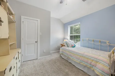 421 Rise Lane Montgomery TX 77316