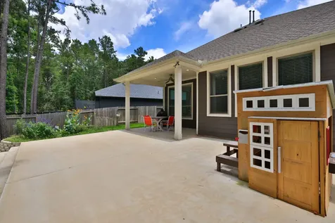 421 Rise Lane Montgomery TX 77316