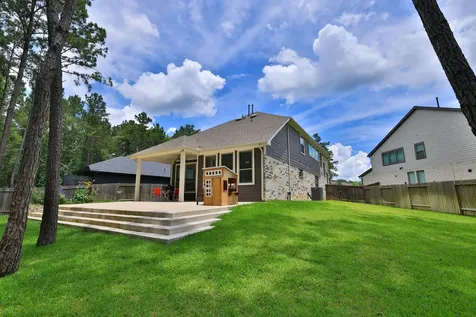421 Rise Lane Montgomery TX 77316