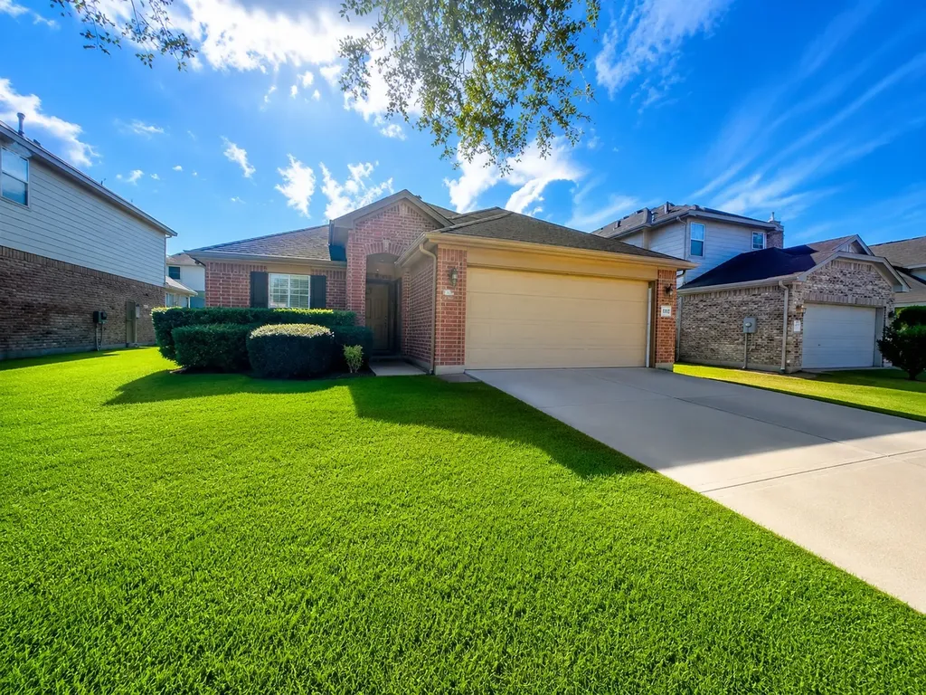 10426 Whisper Bluff Drive Humble TX 77396