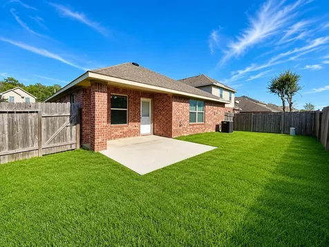 10426 Whisper Bluff Drive Humble TX 77396