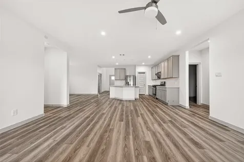 1107 Lakes Edge Lane Missouri City TX 77459