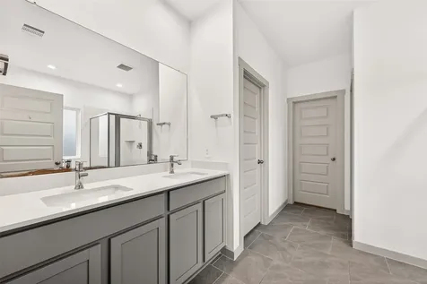 1107 Lakes Edge Lane Missouri City TX 77459
