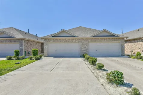 513 N 6th Street La Porte TX 77571