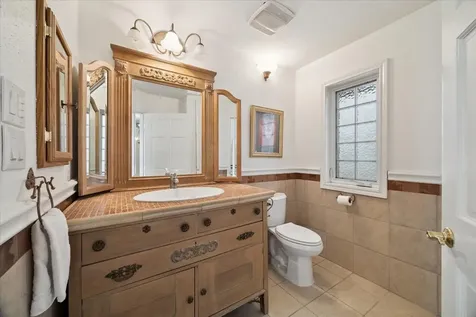 1829 Bering Drive 6 Houston TX 77057