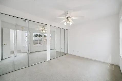 1829 Bering Drive 6 Houston TX 77057