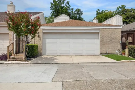 1829 Bering Drive 6 Houston TX 77057