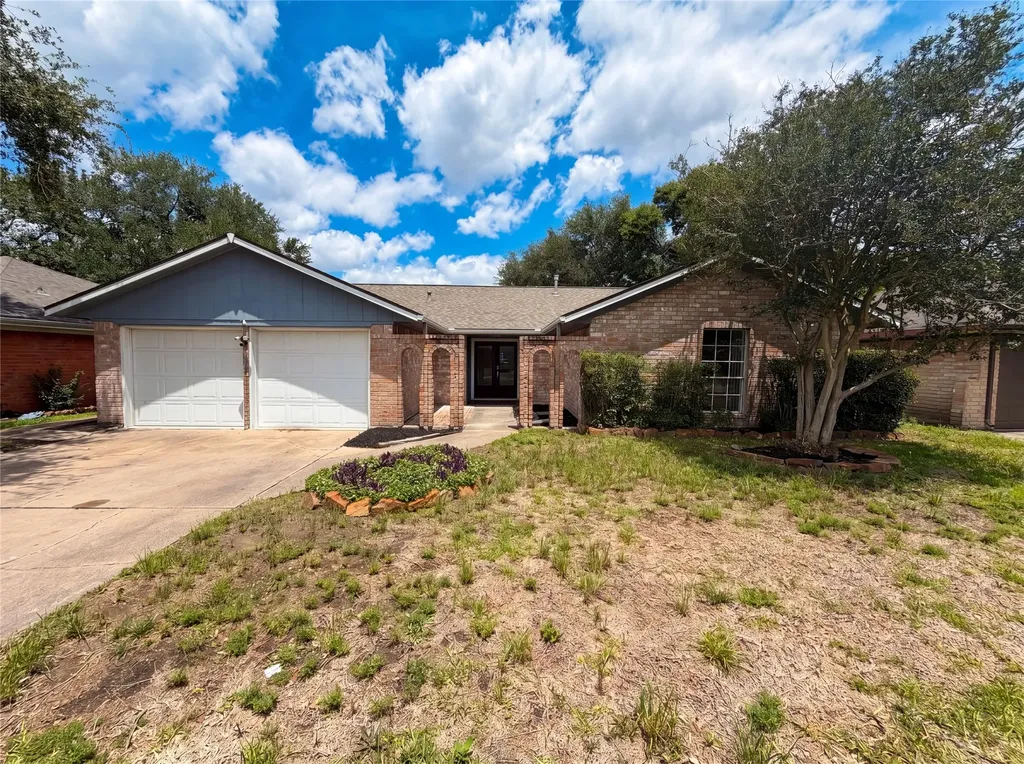 1913 Tulsa Street Deer Park TX 77536