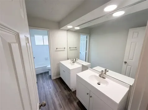 1913 Tulsa Street Deer Park TX 77536