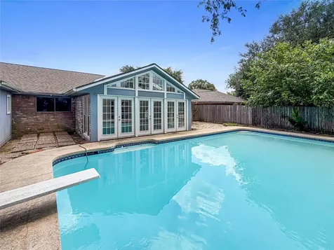 1913 Tulsa Street Deer Park TX 77536