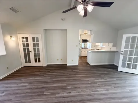 1913 Tulsa Street Deer Park TX 77536