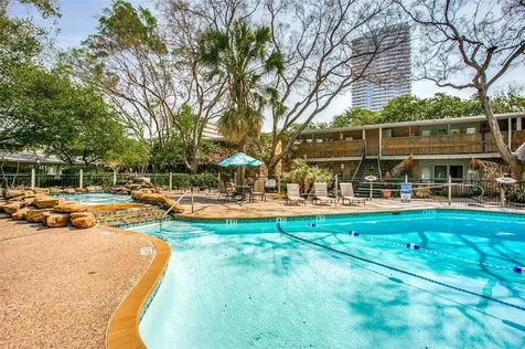 3938 W Alabama Street 8 Houston TX 77027
