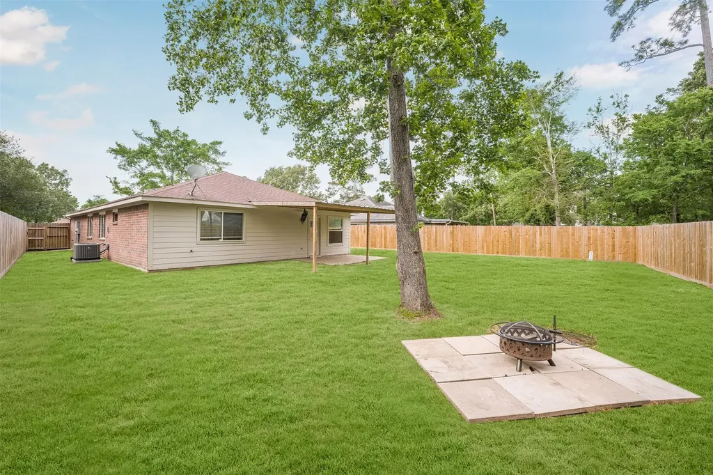 17247 Yeoman Way Crosby TX 77532