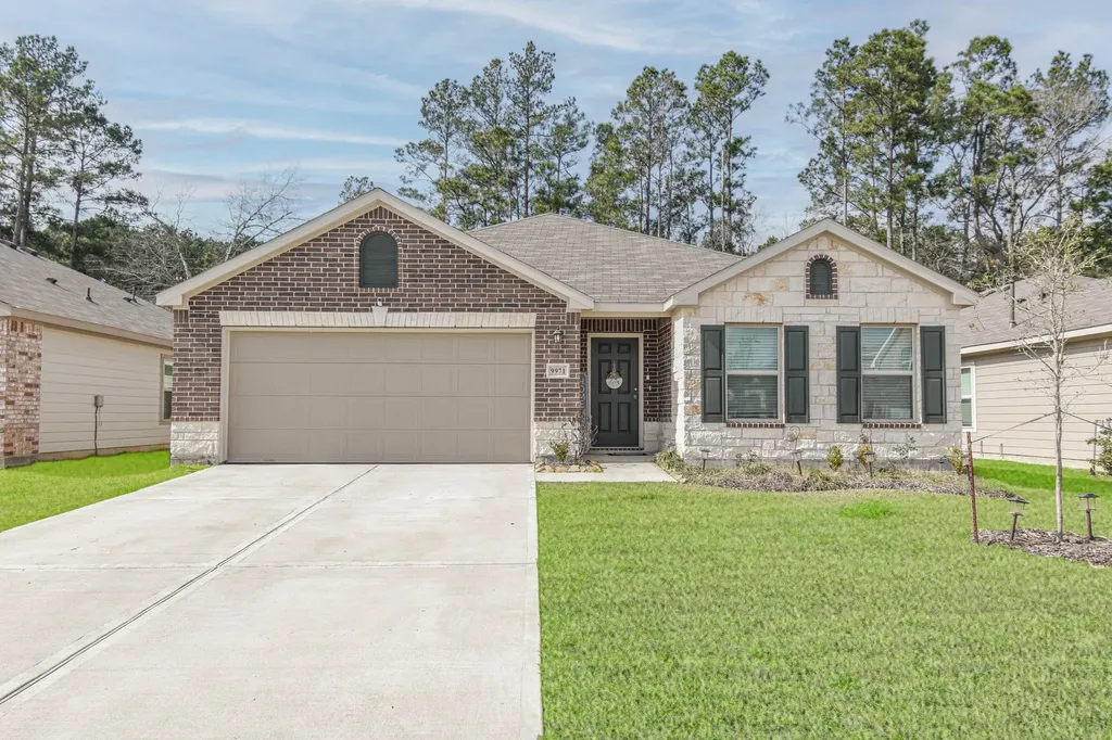 9971 Spring Creek Road Cleveland TX 77327