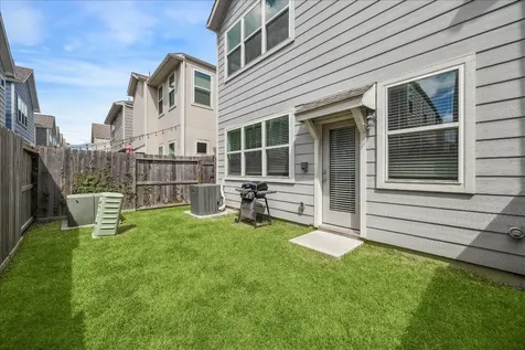 5502 Cuerta Street Houston TX 77023