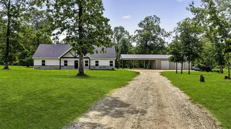 950 Brushy Creek Drive Onalaska TX 77360