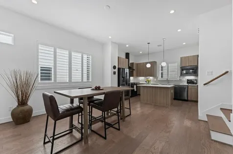 5827 Dolores Street Houston TX 77057