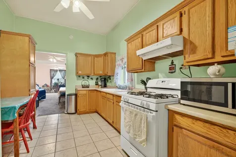 403 E 8th Street Houston TX 77007