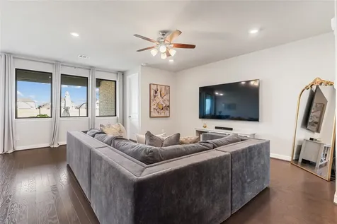 8654 Flamingo Bay Lane Cypress TX 77433