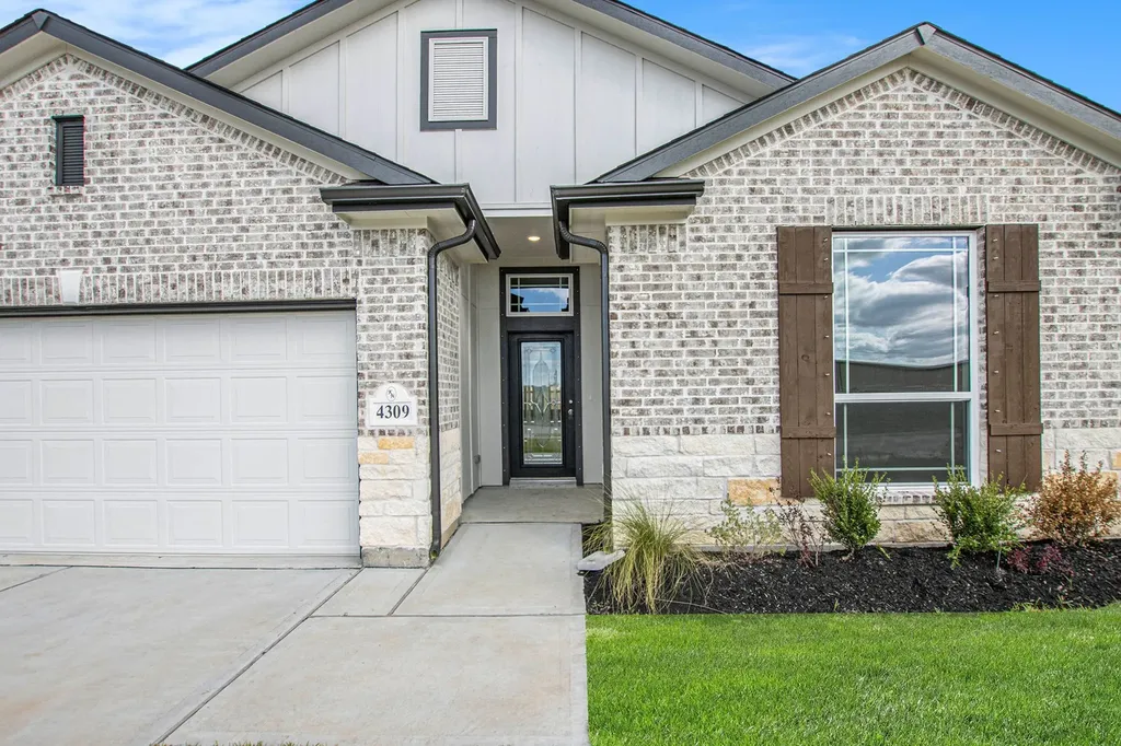 4309 Ellison Street Bay City TX 77414