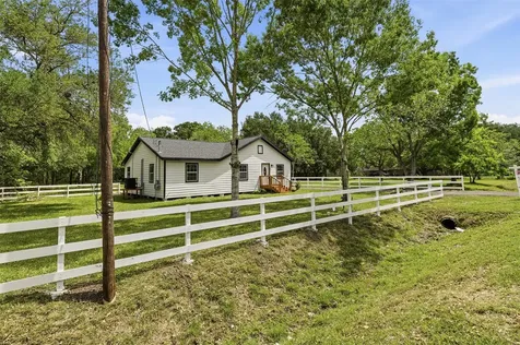 8414 Schiro Road Hitchcock TX 77563