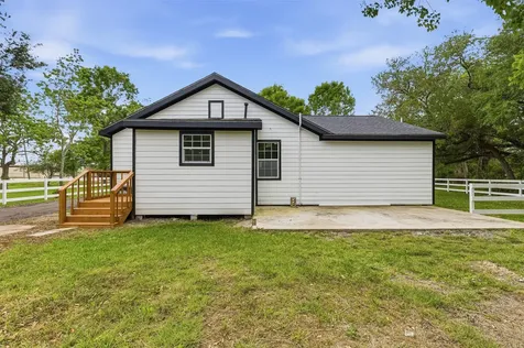 8414 Schiro Road Hitchcock TX 77563