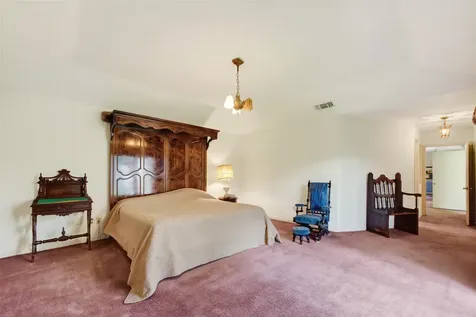 1746 Nocturne Lane Houston TX 77043