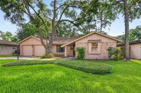 1746 Nocturne Lane Houston TX 77043