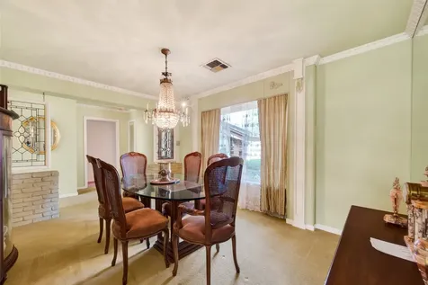 1746 Nocturne Lane Houston TX 77043