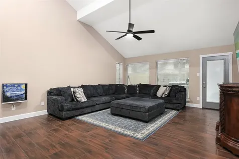 1917 Endeavor Court Seabrook TX 77586