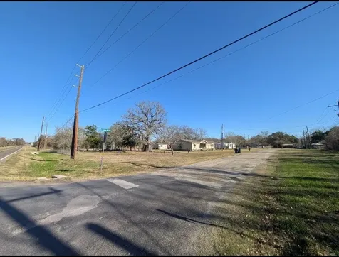 113 S Santa Fe Road Somerville TX 77879
