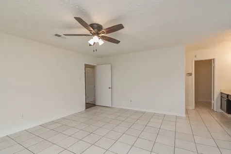 16126 New Field Drive Houston TX 77082
