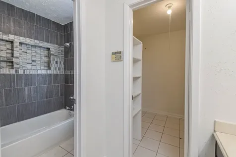 16126 New Field Drive Houston TX 77082