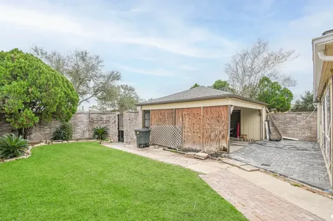 16126 New Field Drive Houston TX 77082
