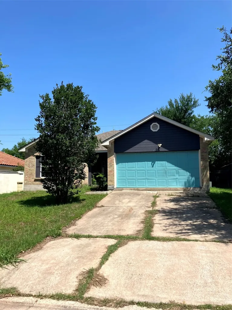 193 Oak River Drive Cedar Creek TX 78612